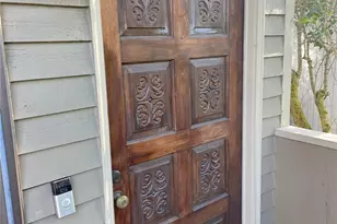 917 N 100th St, Seattle, WA 98133 - Photo 6