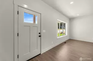 301 Cap Ave, Winlock, WA 98596 - Photo 4