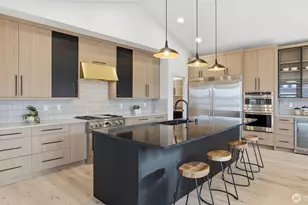 1015 N 35th St, Renton, WA 98056 - Photo 10