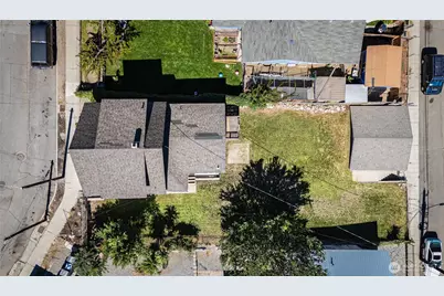 321 Malaga Avenue, Wenatchee, WA 98801 - Photo 28