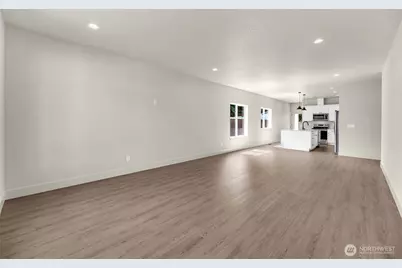 313 Cap Avenue, Winlock, WA 98596 - Photo 6