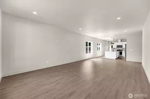 313 Cap Ave, Winlock, WA 98596 - Photo 6