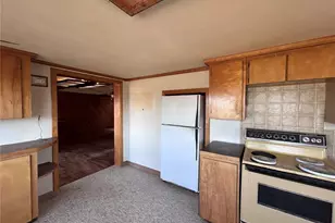 1716 E 3rd St, Port Angeles, WA 98362 - Photo 8