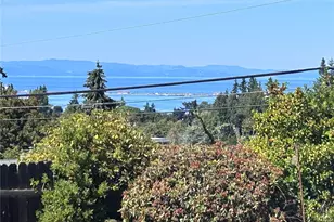 1716 E 3rd St, Port Angeles, WA 98362 - Photo 4