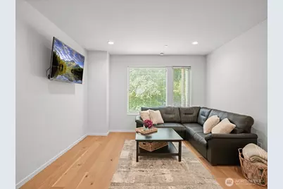 17338 Bothell Way NE #E, Bothell, WA 98011 - Photo 8