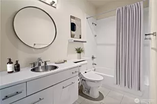 700 E Denny Way, Seattle, WA 98122 - Photo 26