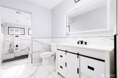 24507 Meridian Avenue E, Graham, WA 98338 - Photo 14