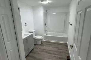 21 E North Lake Dr, Shelton, WA 98584 - Photo 10