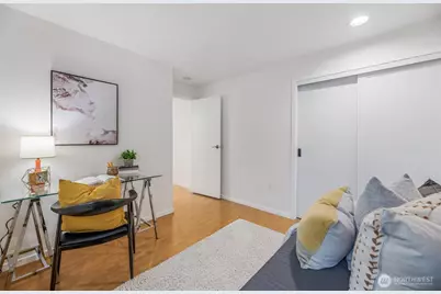 145 105th Avenue SE #11, Bellevue, WA 98004 - Photo 34