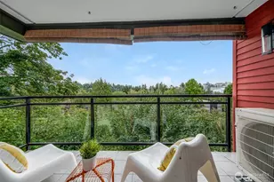 145 105th Ave SE, Bellevue, WA 98004 - Photo 6