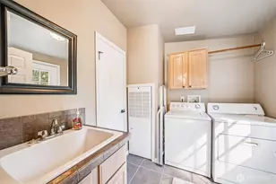 10715 Tahoma Dr, Anderson Island, WA 98303 - Photo 36