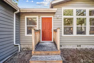 10715 Tahoma Dr, Anderson Island, WA 98303 - Photo 8