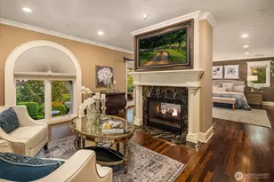 8638 NE 19th Pl, Clyde Hill, WA 98004 - Photo 30