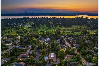 8638 NE 19th Place, Clyde Hill, WA 98004 - Photo 40