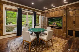 8638 NE 19th Pl, Clyde Hill, WA 98004 - Photo 22