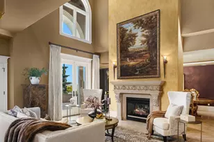 8638 NE 19th Pl, Clyde Hill, WA 98004 - Photo 10