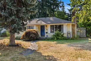 105 NE 180th St, Shoreline, WA 98155 - Photo 2