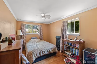 105 NE 180th Street, Shoreline, WA 98155 - Photo 14