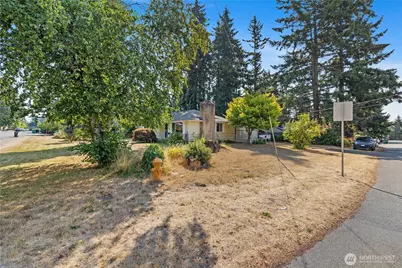 105 NE 180th Street, Shoreline, WA 98155 - Photo 28