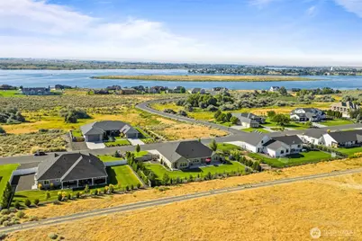 8125 Dune Lake Road SE, Moses Lake, WA 98837 - Photo 4