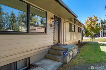 4803 Military Road E, Tacoma, WA 98446 - Photo 4