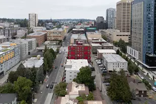 1106 NE 42nd St, Seattle, WA 98105 - Photo 38