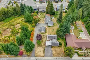 13041 & 13045 SE 208th St, Kent, WA 98031 - Photo 10