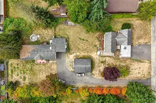 13041 & 13045 SE 208th St, Kent, WA 98031 - Photo 2