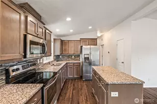 2101 S 324th St, Federal Way, WA 98003 - Photo 14