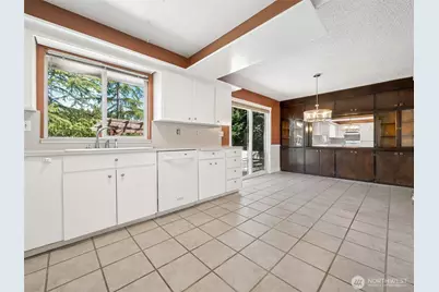 9607 24th Avenue E, Tacoma, WA 98445 - Photo 6