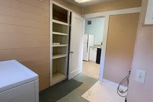 1052 Ballentine St, Raymond, WA 98577 - Photo 14