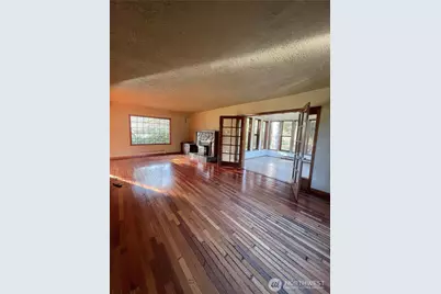 16 Urych Road, Raymond, WA 98577 - Photo 4