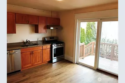1920 E Jefferson Street #B, Seattle, WA 98122 - Photo 2