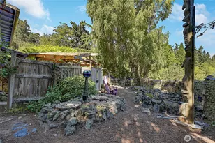 371 E Price St, Port Hadlock, WA 98339 - Photo 32