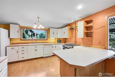 371 E Price Street, Port Hadlock, WA 98339 - Photo 4