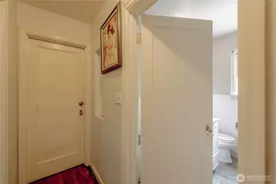 423 Park Avenue N, Renton, WA 98057 - Photo 20