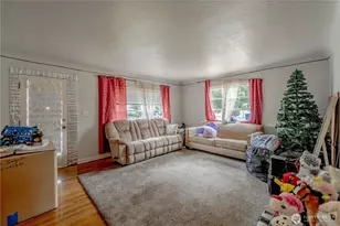 423 Park Ave N, Renton, WA 98057 - Photo 14