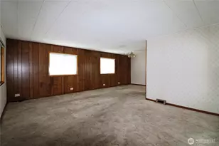 18305 35th Ave S, SeaTac, WA 98188 - Photo 4