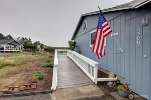 32007 J Pl, Ocean Park, WA 98640 - Photo 4