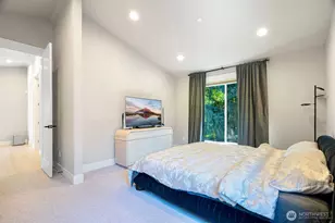 10931 NE 133rd St, Kirkland, WA 98034 - Photo 18