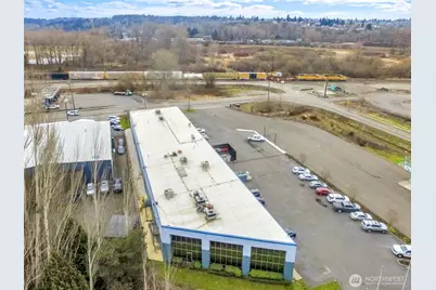 3077 20th Street E #D, Fife, WA 98424 - Photo 2