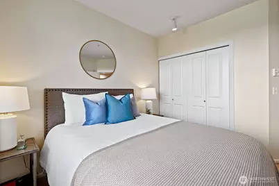 2960 SW Raymond Street #204, Seattle, WA 98126 - Photo 18