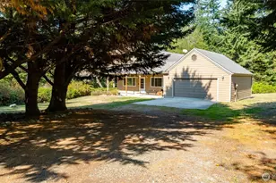 345 Woods Ln, Coupeville, WA 98239 - Photo 4