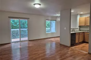 2066 NE Green Glen Ln, Bremerton, WA 98311 - Photo 8