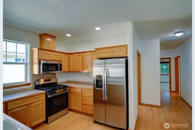 448 Garden Lane #44, Burlington, WA 98233 - Photo 8