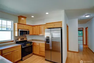 448 Garden Ln, Burlington, WA 98233 - Photo 8