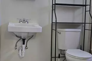 425 H St NE, Auburn, WA 98002 - Photo 8