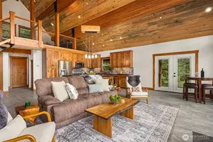 101 Gold Hill Rd E, Enumclaw, WA 98022 - Photo 10