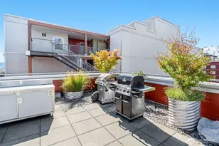 2440 Western Ave, Seattle, WA 98121 - Photo 28
