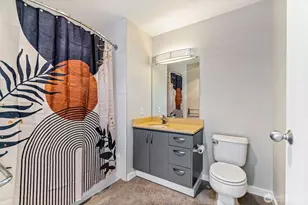 2440 Western Ave, Seattle, WA 98121 - Photo 20